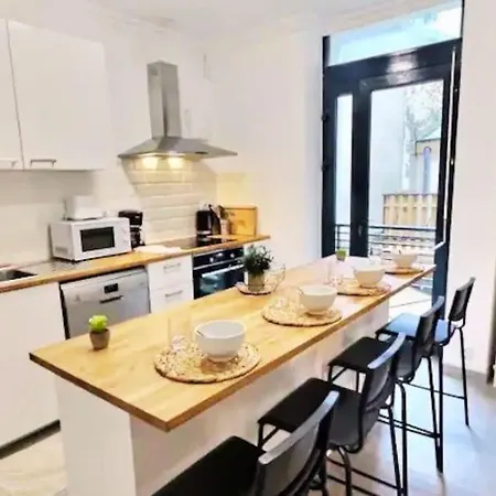 Apartman Plein Centre 8pers 4ch 2sdb, Terrasse, Billard - Angers-roe